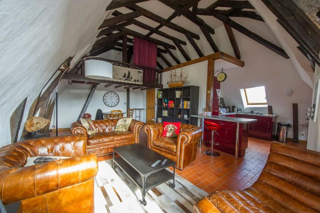 Appartement De Caractere Au Coeur Du Vieux טור מראה חיצוני תמונה