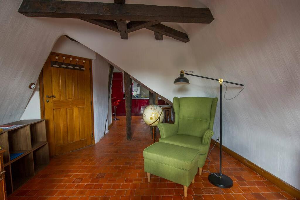 Appartement De Caractere Au Coeur Du Vieux טור מראה חיצוני תמונה